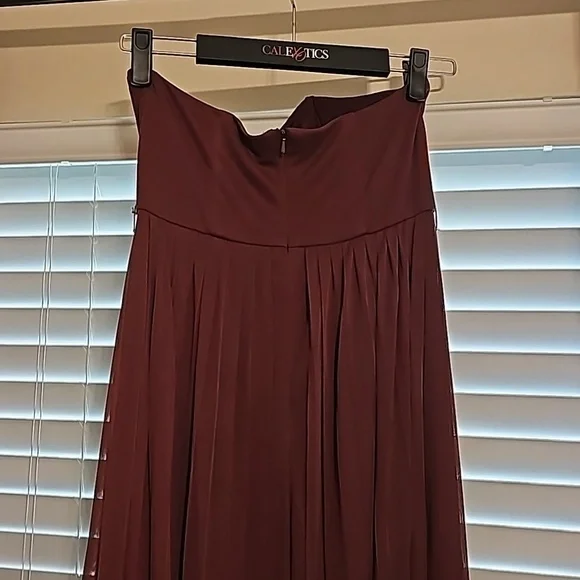Bridesmaid Dress Floor Length Strapless Convertable Straps Pleated Wine Size 8 - Picture 4 of 6